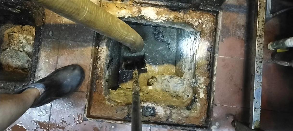 彭场镇化油池清理-污水池清掏